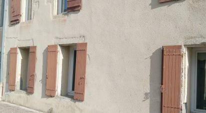 Village house 5 rooms of 175 m² in Noaillan (33730)