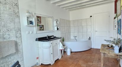 House 6 rooms of 176 m² in Neuvy-en-Sullias (45510)