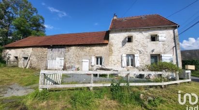 House 3 rooms of 61 m² in Saint-Silvain-sous-Toulx (23140)