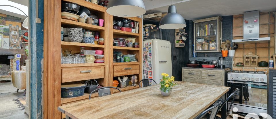 Maison 8 pièces de 150 m² à Verneuil-sur-Seine (78480)