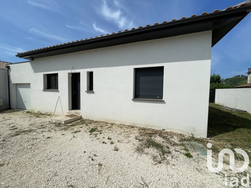 House 4 rooms of 92 m² in Alès (30100)