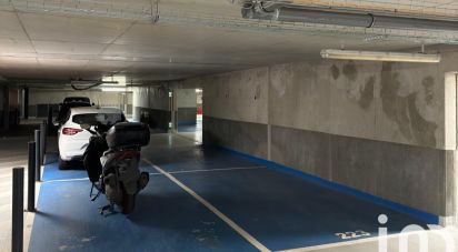 Parking/garage/box de 12 m² à Créteil (94000)
