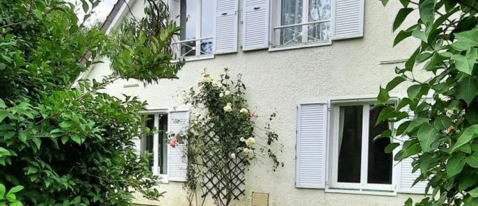 House 10 rooms of 230 m² in Gif-sur-Yvette (91190)