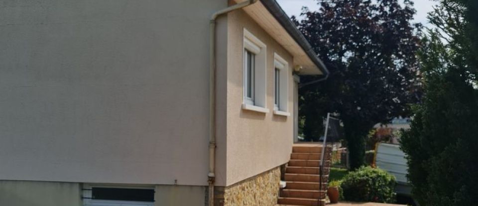 Maison 4 pièces de 88 m² à Saint-Saturnin (72650)