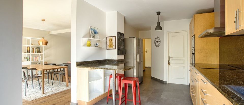 Apartment 5 rooms of 133 m² in Divonne-les-Bains (01220)