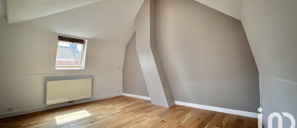 Town house 4 rooms of 127 m² in Armentières (59280)