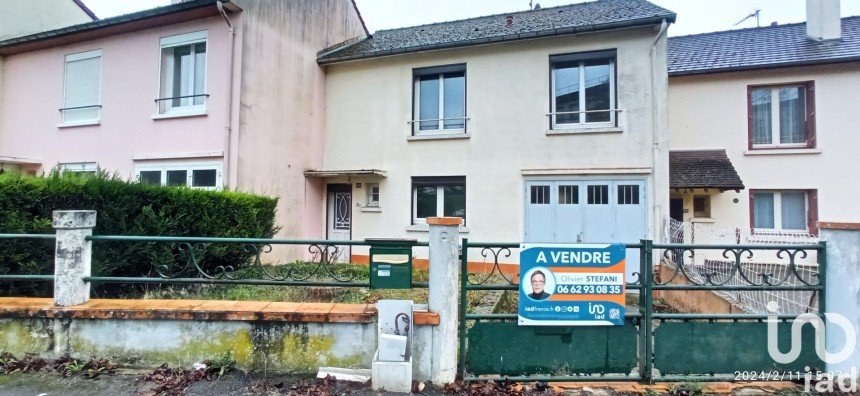 House 5 rooms of 82 m² in Château-Thierry (02400)