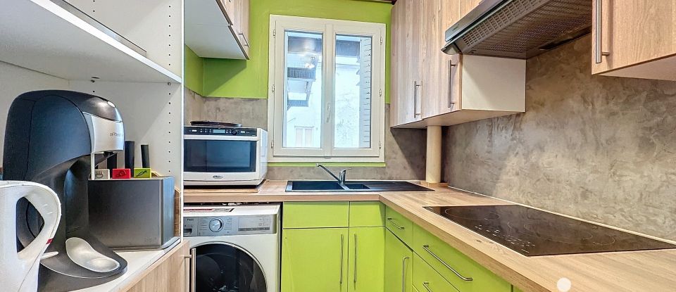 Appartement 2 pièces de 38 m² à Clichy (92110)