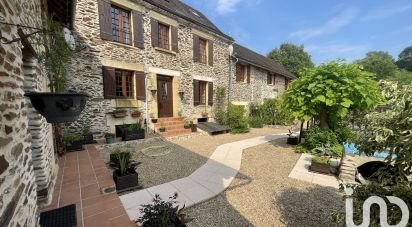 Country house 13 rooms of 315 m² in Chalais (24800)