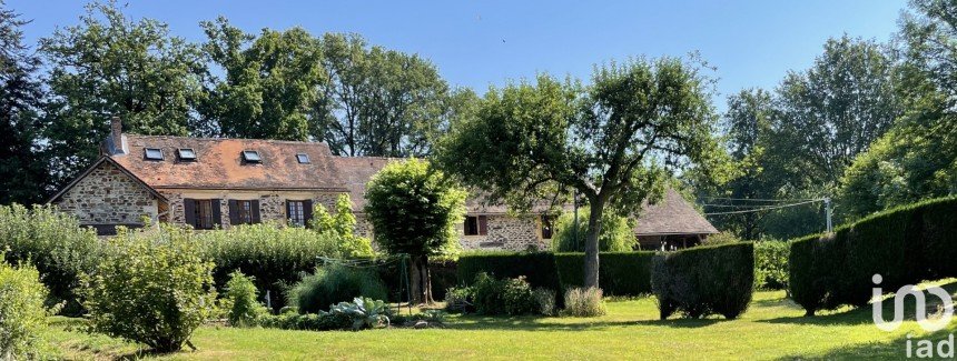 Maison de campagne 13 pièces de 315 m² à Chalais (24800)