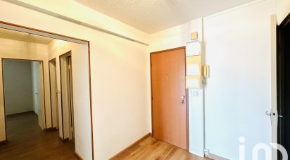 Appartement 4 pièces de 70 m² à Mourenx (64150)