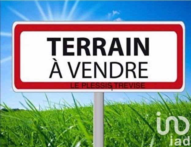 Terrain de 395 m² à Le Plessis-Trévise (94420)