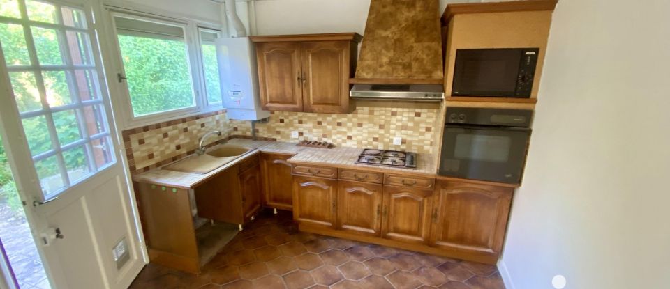 Traditional house 4 rooms of 87 m² in Angoulême (16000)