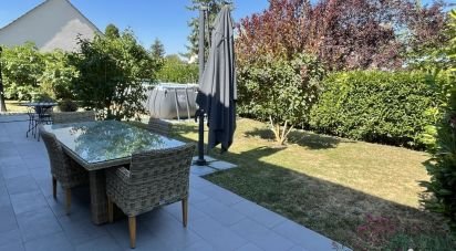 House 6 rooms of 150 m² in Les Mesneux (51370)