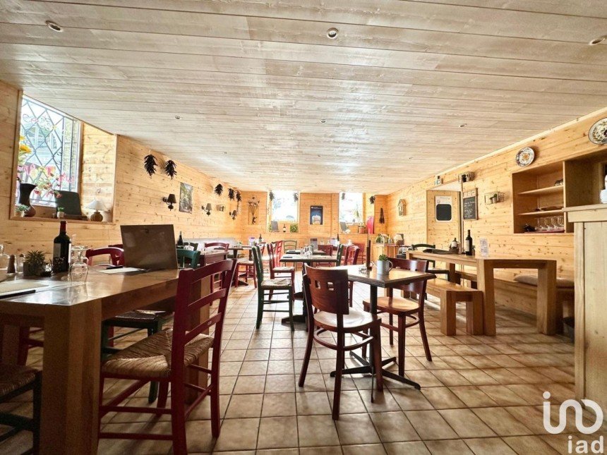 Brasserie-type bar of 296 m² in Cauterets (65110)