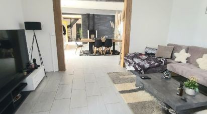 Maison 3 pièces de 105 m² à Vulaines (10160)