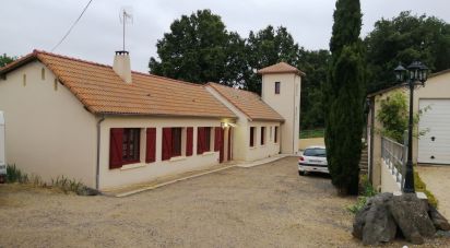 House 6 rooms of 150 m² in LORETZ D'ARGENTON (79290)