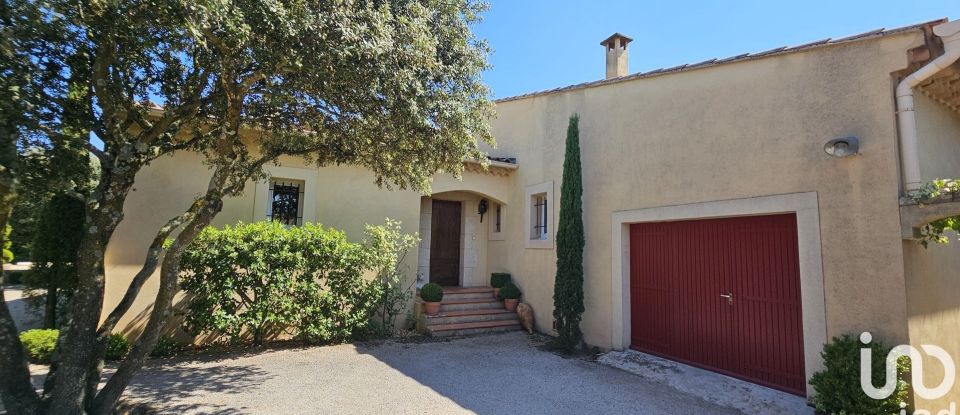 Maison 4 pièces de 140 m² à Sorgues (84700)