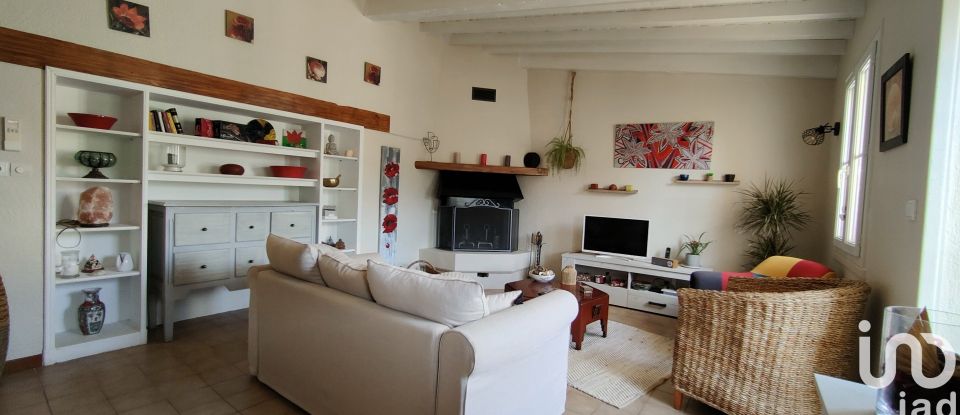 Duplex 3 rooms of 86 m² in Beaumont-de-Pertuis (84120)