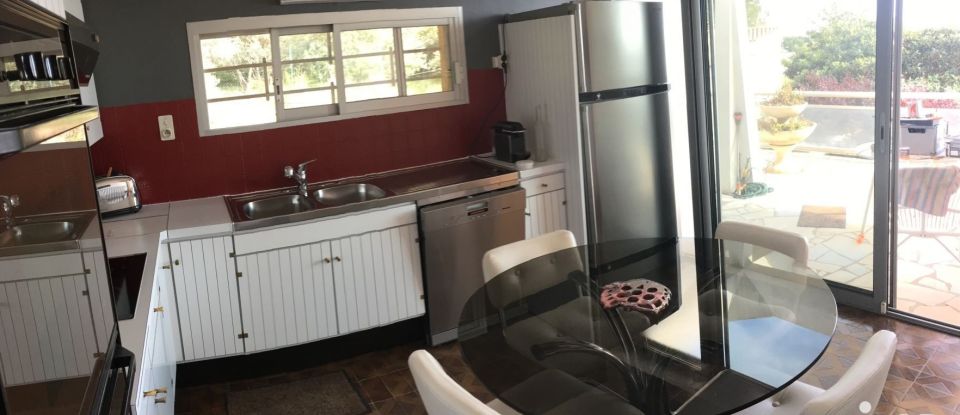 Maison 5 pièces de 136 m² à Beaucaire (30300)