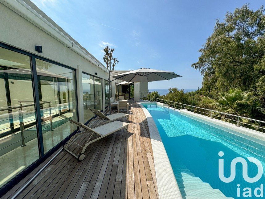 House 8 rooms of 508 m² in Cannes (06150)