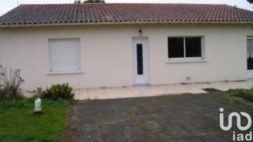 Maison 5 pièces de 125 m² à Saint-Nazaire-sur-Charente (17780)