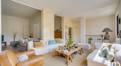 Maison 9 pièces de 300 m² à Bordeaux (33000)