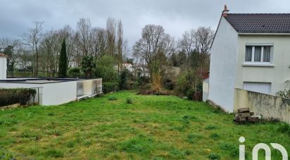 Land of 862 m² in Vertou (44120)