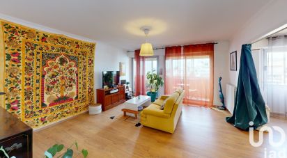 Apartment 4 rooms of 86 m² in Pau (64000)