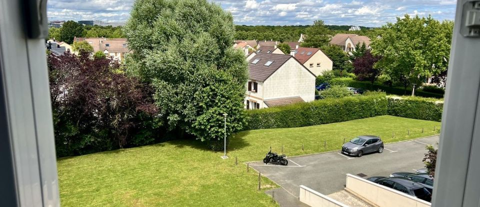 Apartment 3 rooms of 67 m² in Montigny-le-Bretonneux (78180)