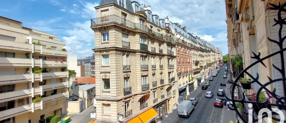 Apartment 2 rooms of 54 m² in Paris (75018)