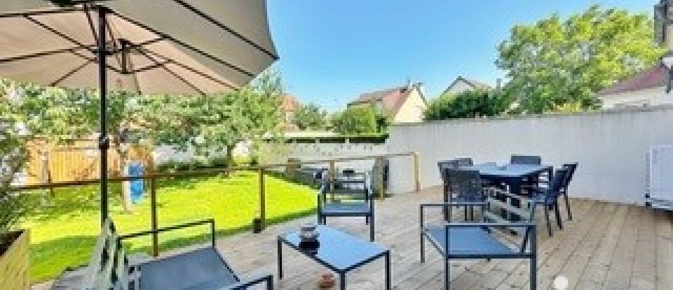 Maison 6 pièces de 123 m² à Savigny-sur-Orge (91600)