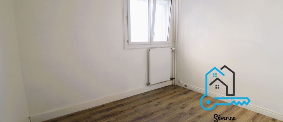 Apartment 4 rooms of 81 m² in Chilly-Mazarin (91380)