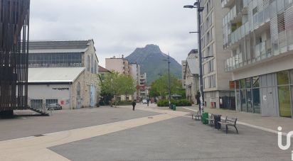 Studio 1 room of 20 m² in Grenoble (38000)