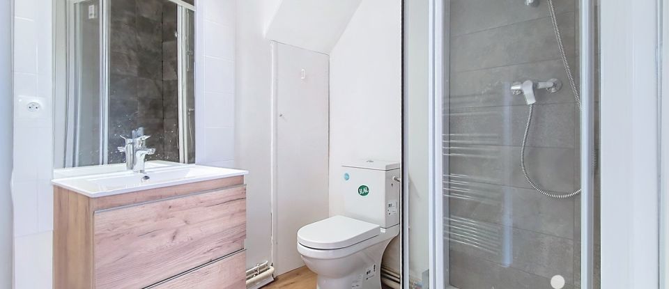 Immeuble de 103 m² à Poitiers (86000)