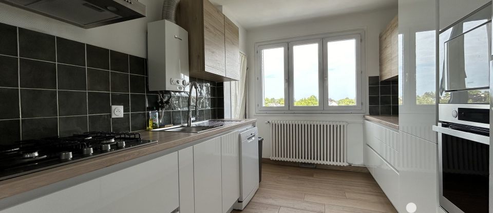 Apartment 5 rooms of 87 m² in Blois (41000)