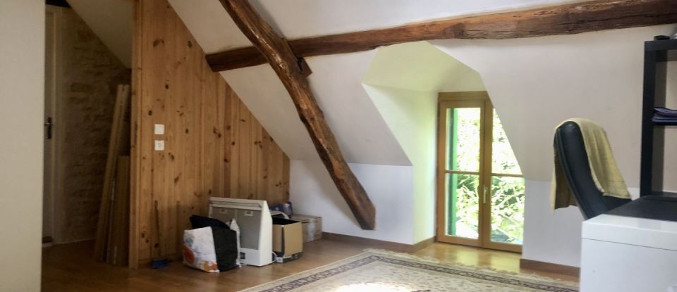 House 5 rooms of 100 m² in Ourouer-les-Bourdelins (18350)