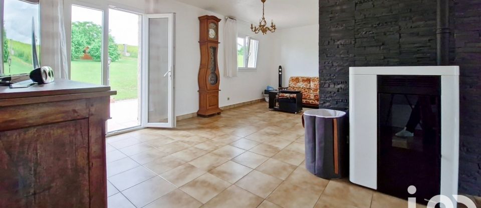 Traditional house 4 rooms of 93 m² in Laroche-Saint-Cydroine (89400)