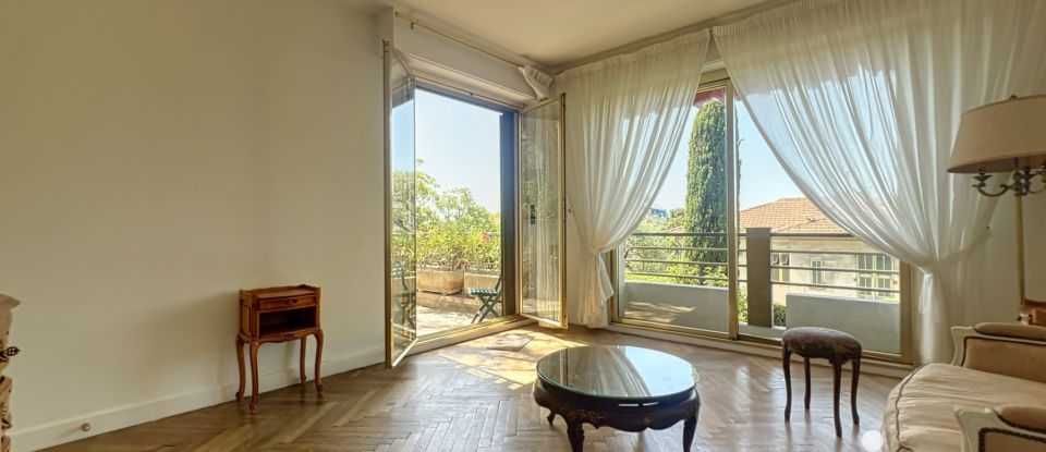 Appartement 3 pièces de 83 m² à Nice (06000)