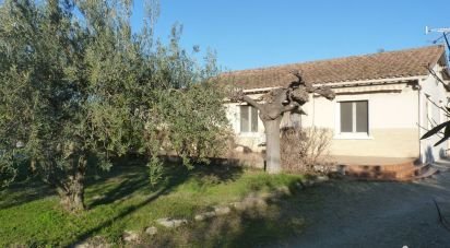 Maison 4 pièces de 114 m² à Beaucaire (30300)