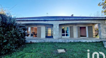 Traditional house 5 rooms of 169 m² in Moissac (82200)