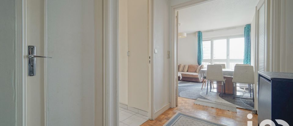 Appartement 3 pièces de 68 m² à Ivry-sur-Seine (94200)