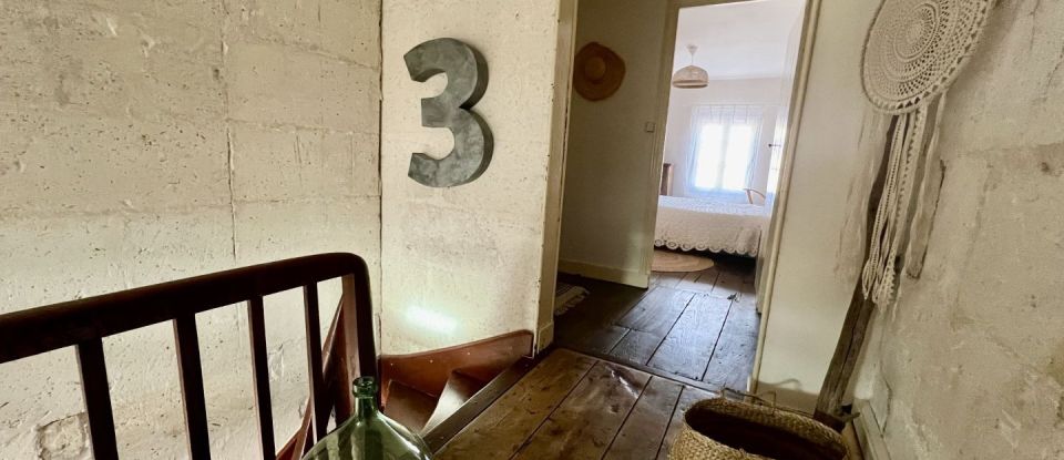 Maison 8 pièces de 210 m² à Ruelle-sur-Touvre (16600)