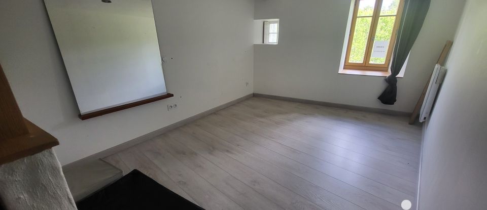 Maison 5 pièces de 78 m² à Rosans (05150)