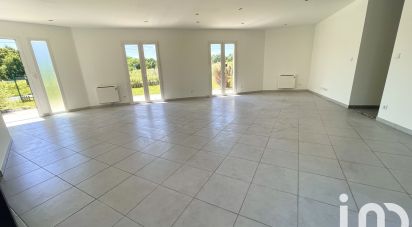 Maison 5 pièces de 128 m² à Berson (33390)