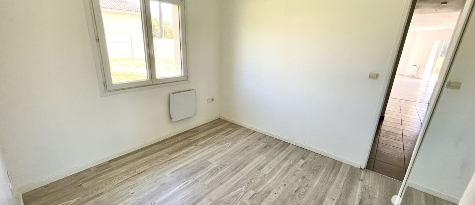 Maison 5 pièces de 128 m² à Berson (33390)