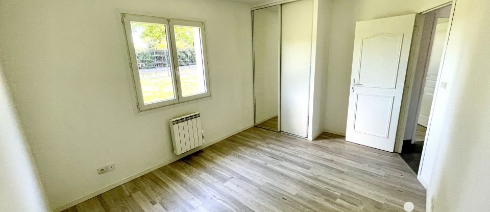 Maison 5 pièces de 128 m² à Berson (33390)