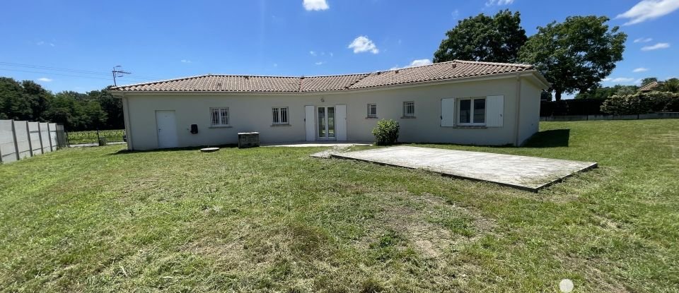 Maison 5 pièces de 128 m² à Berson (33390)