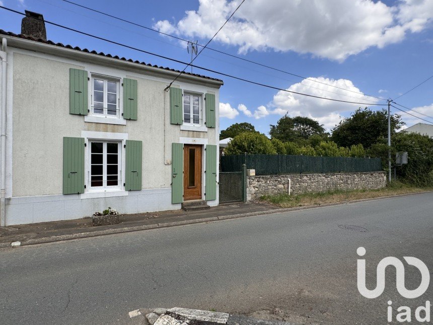 Maison de village 3 pièces de 68 m² à Foussais-Payré (85240)