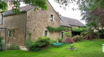 House 6 rooms of 122 m² in Saint-Jean-Brévelay (56660)